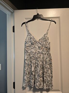 Lulu's White Floral Pleated Romper with Blue and Brown Print